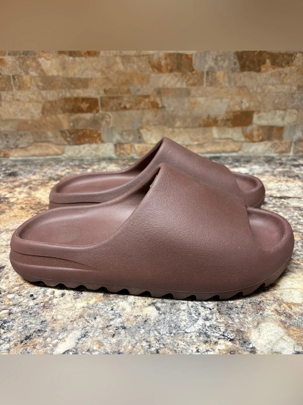 Yeezy YS-01 Fudge Slides Size 9